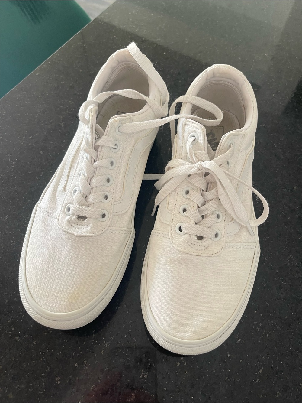Vans Old Skool platform White Low-Top white sneakers